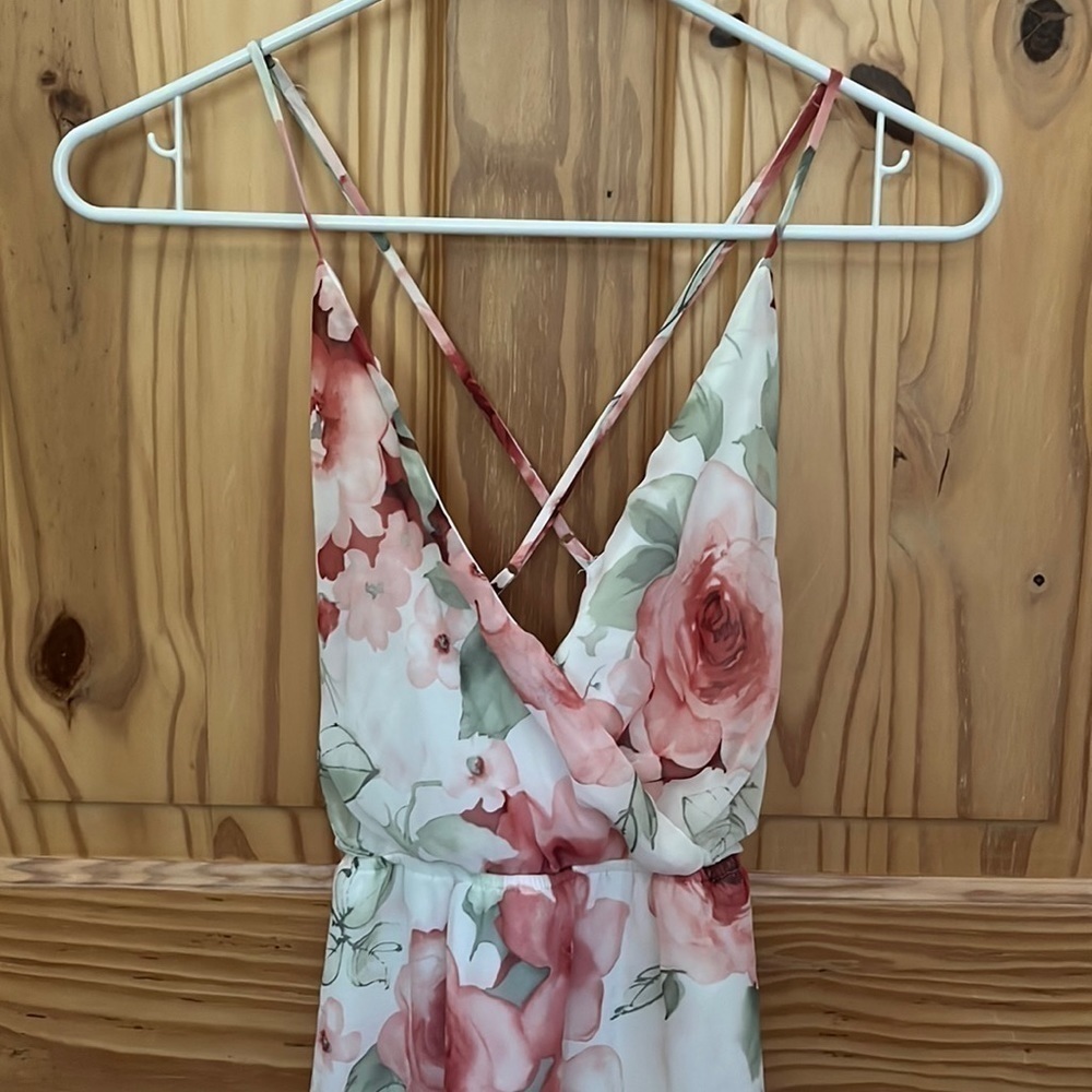 Oddi Flowy Floral Dress - Picture 2 of 6